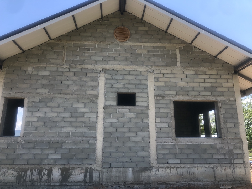 ผู้รับเหมาก่อสร้างบ้านอิฐบล็อก  งานก่อสร้างบ้าน