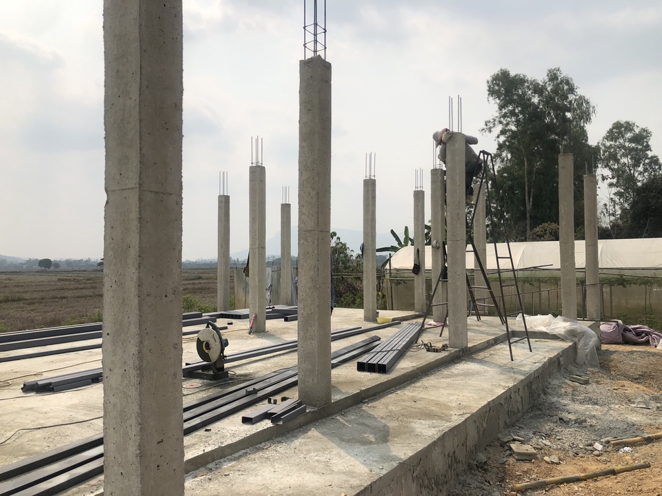 ผู้รับเหมาก่อสร้าง โครงสร้างเหล็กเสาคอนกรีต  ต่อเติมบ้าน
