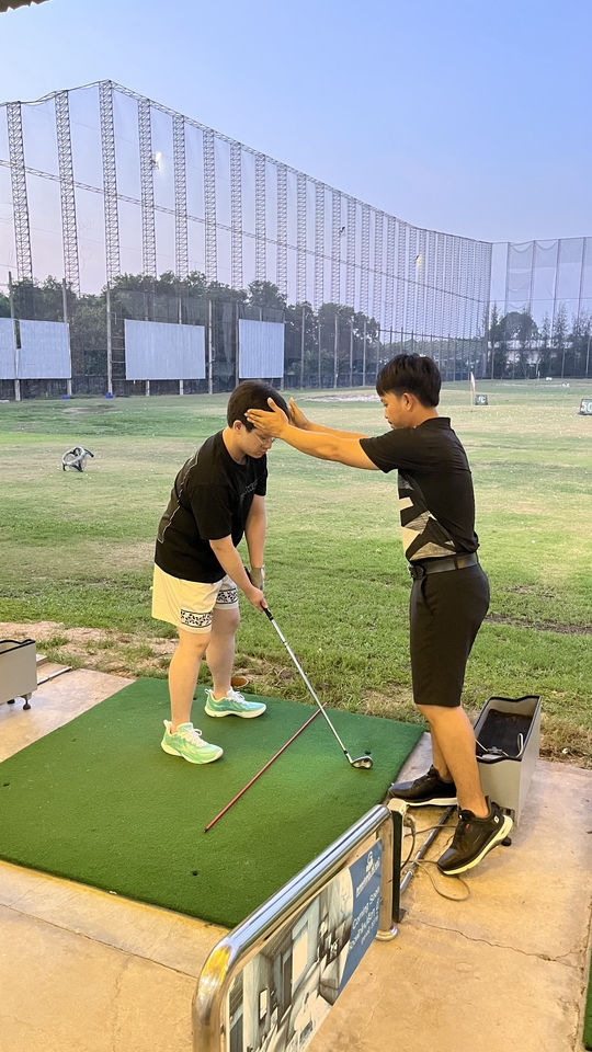 สนามกอล์ฟ - รับสอนกอล์ฟ ในจังหวัด ระยอง สำหรับผู้ที่อยากลดสกอร์ - 2