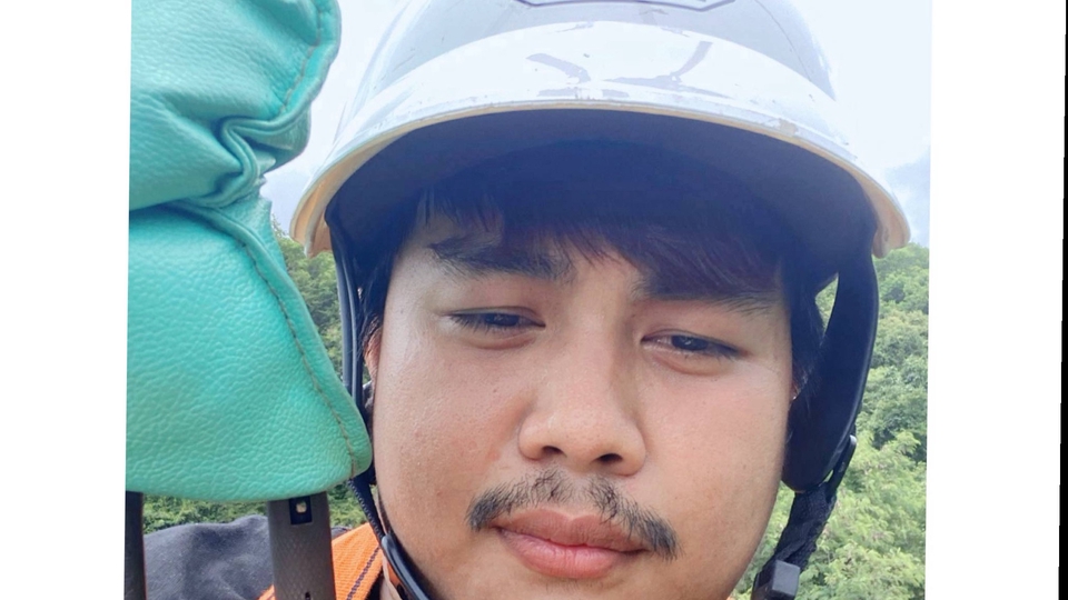 รับจ้างพาเที่ยว ดื่มกิน รับส่งภายในจังหวัด ต่างจังหวัด
เป็นเพื่อนคุยปรึกษา รับฟังปัญหา