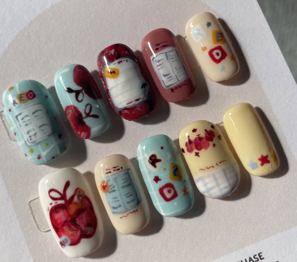 Art & Craft - รับทำเล็บปลอม pvc งานเพ้นท์ + ปั้นนูนตามสั่ง - 4