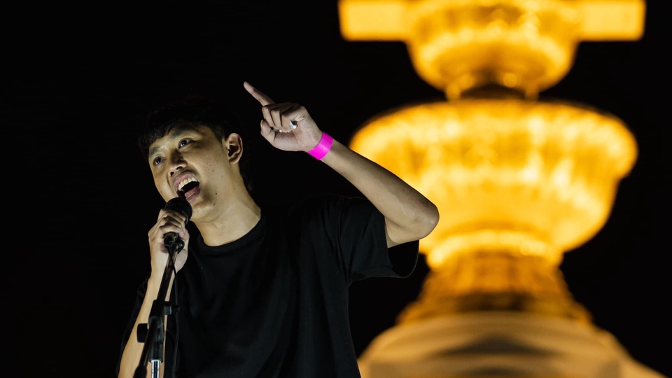 นักกิจกรรมเคลื่อนไหวทางการเมืองและสิทธิมนุษยชน