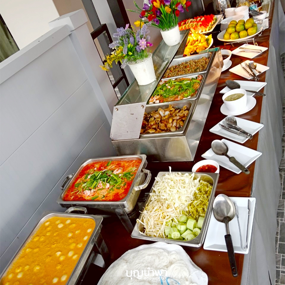 รับจัดเลี้ยงขึ้นบ้านใหม่ บุญบ้าน อาหารไทยหลากหลาย