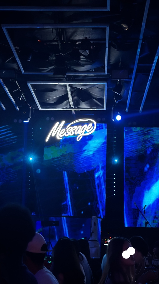 รับจองคิว - รับจองคิว ร้านเหล้า ร้านอาหาร รับหิ้วของ Messenger รับของ-ส่งของ - 2