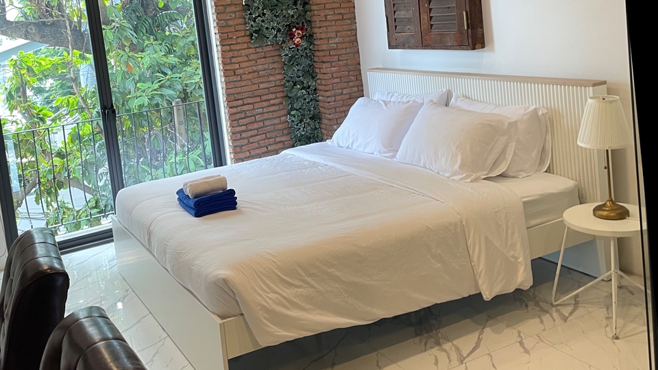 ทำความสะอาด ปูเตียง