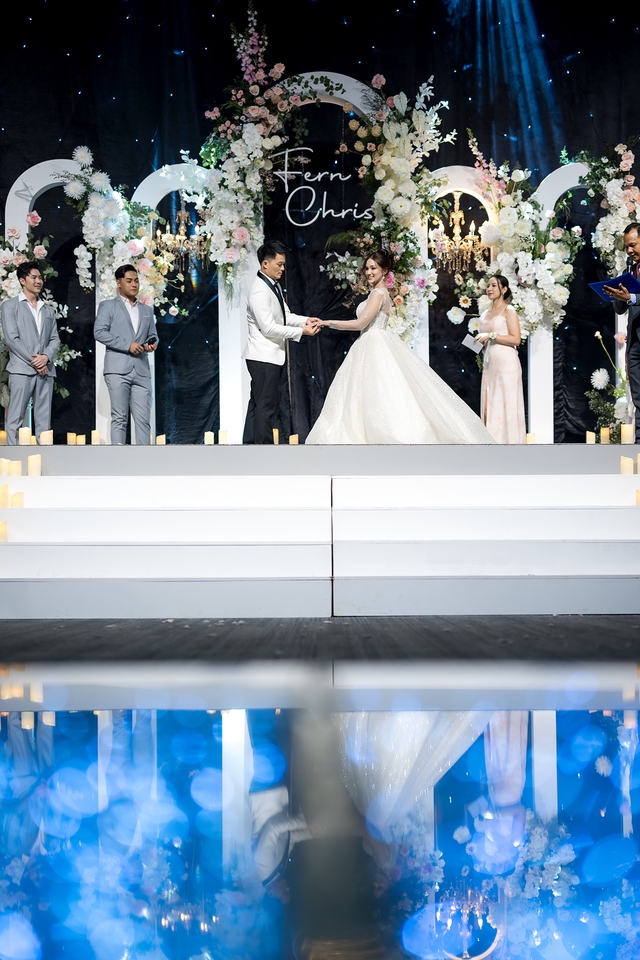 รับถ่ายภาพงานแต่งงานสวยๆ ช่างภาพมืออาชีพ บริการถ่ายภาพพรีเวดดิ้ง