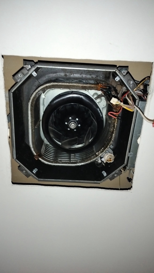 ล้างแอร์ - ล้างแอร์ฝังฝ้าสี่ทิศทาง(Cassette Type)-พื้นที่กรุงเทพฯและปริมณฑล - 10