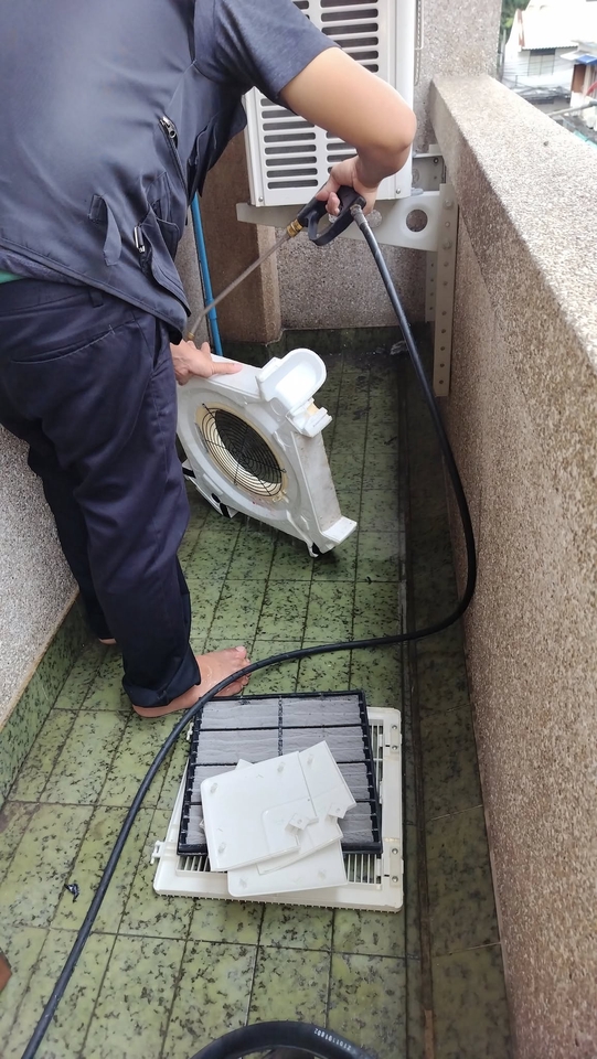 ล้างแอร์ - ล้างแอร์ฝังฝ้าสี่ทิศทาง(Cassette Type)-พื้นที่กรุงเทพฯและปริมณฑล - 11