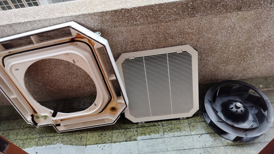 ล้างแอร์ - ล้างแอร์ฝังฝ้าสี่ทิศทาง(Cassette Type)-พื้นที่กรุงเทพฯและปริมณฑล - 5