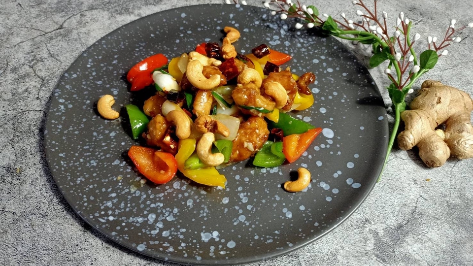 งานทานข้าว หรือทำอาหารร่วมเป็นเพื่อน