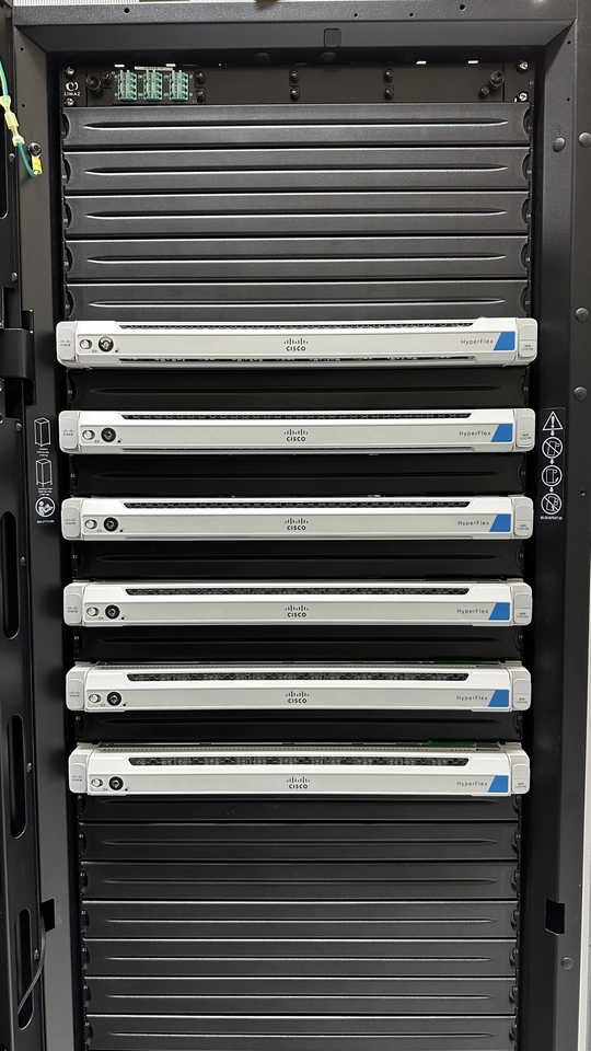 รับติดตั้งเซิร์ฟเวอร์ Cisco HyperFlex ระบบเครือข่าย