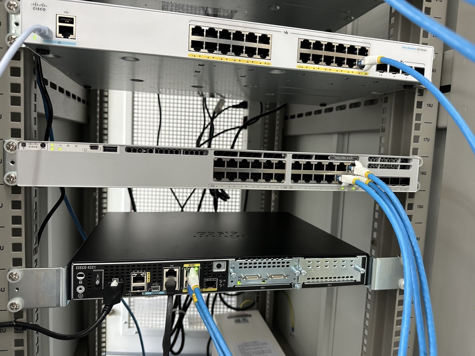 วางระบบเครือข่ายเซิร์ฟเวอร์ บริการไอทีครบวงจร