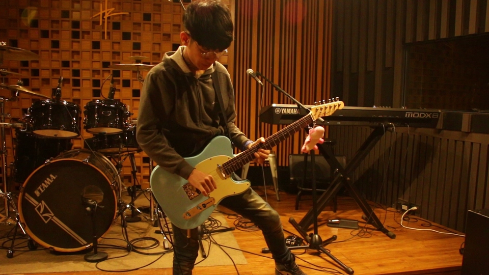 รับทำเพลงประกอบภาพยนตร์ ตัดต่อเพลง มิกซ์เพลง ทำดนตรี แต่งเพลง