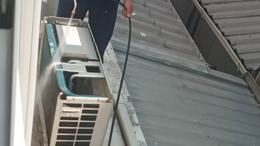 ล้างแอร์ - บริการล้างแอร์ติดผนัง ไม่เกิน 24,000 BTU พื้นที่ให้บริการ กรุงเทพฯ ชั้นนอก , นนทบุรี , ปทุมธานี - 24