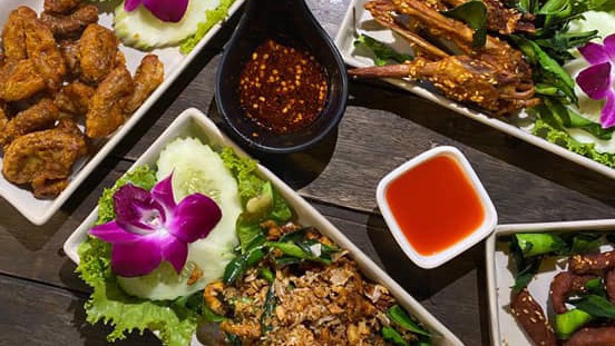 เป็นเพื่อนทานข้าว ดื่มเครื่องดื่ม ค่าอาหารแชร์กัน