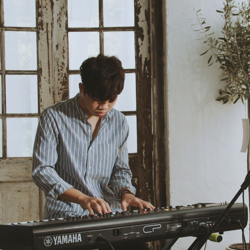 รับทำเพลงประกอบภาพยนตร์ ทำดนตรีประกอบภาพยนตร์ แต่งเพลงมืออาชีพ  Yamaha