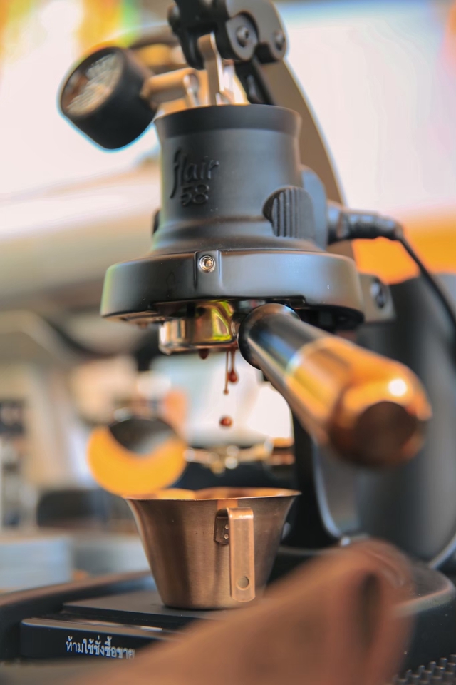 รับจัดบูธงานอีเว้นท์เครื่องดื่ม บริการออกบูธมืออาชีพ