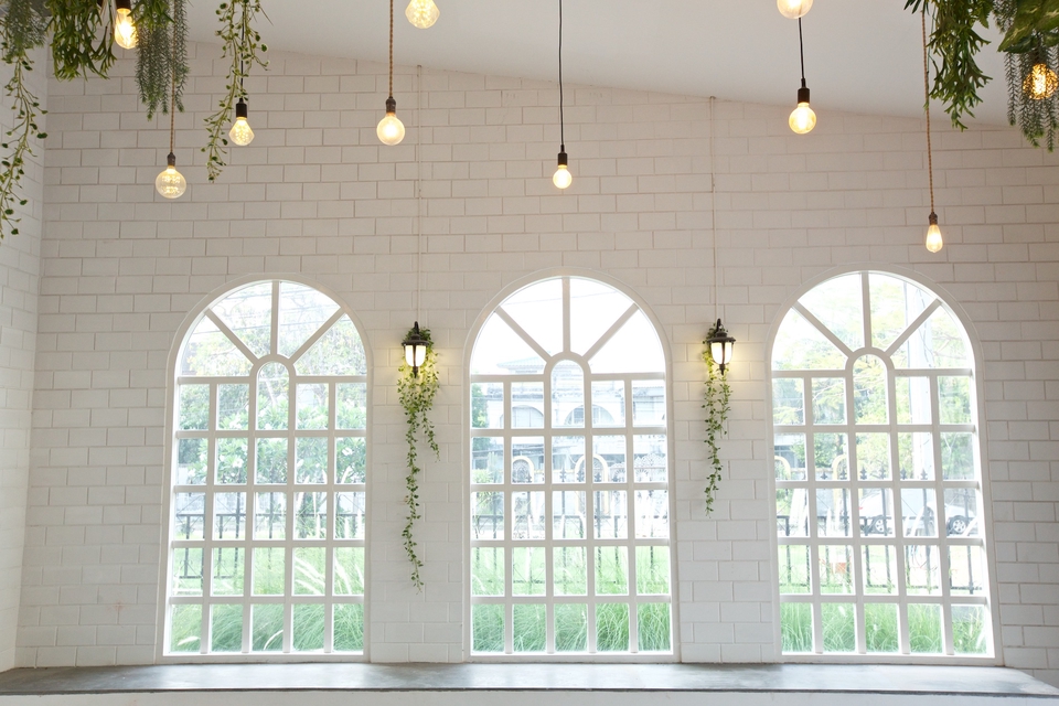 สตูดิโอถ่ายภาพให้เช่า กรุงเทพ พื้นที่กว้างขวาง เหมาะสำหรับถ่ายรูปสินค้าและแฟชั่น