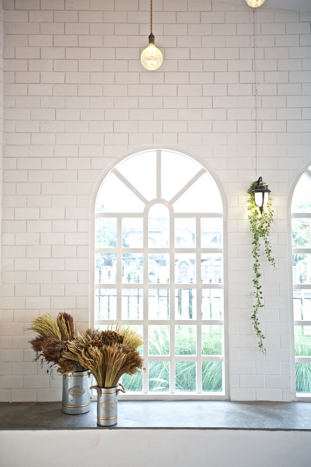 สตูดิโอถ่ายภาพให้เช่า กรุงเทพ พื้นที่กว้างขวาง เหมาะสำหรับถ่ายรูปและวีดีโอ