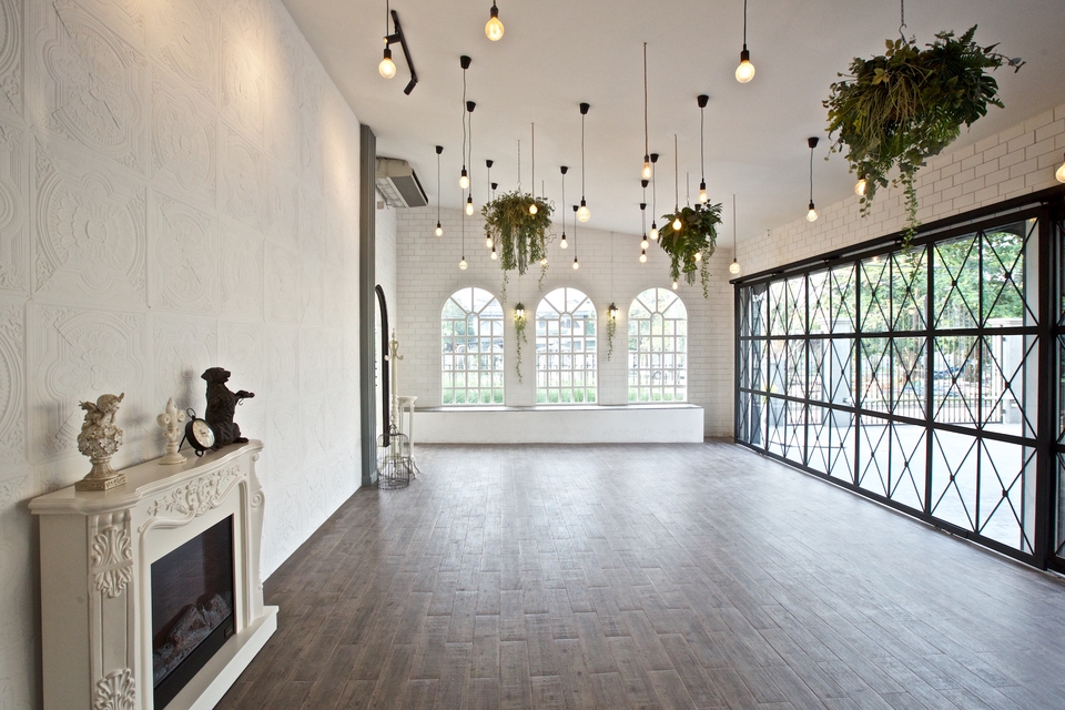 เช่าสตูดิโอถ่ายภาพกรุงเทพ สตูดิโอให้เช่าขนาดใหญ่ เหมาะถ่ายแบบสินค้า วีดีโอ