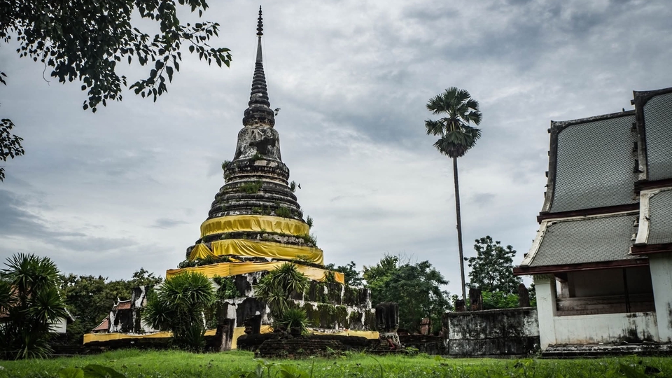 วักพระฝางสว่างคบุรีมุนีนาถ