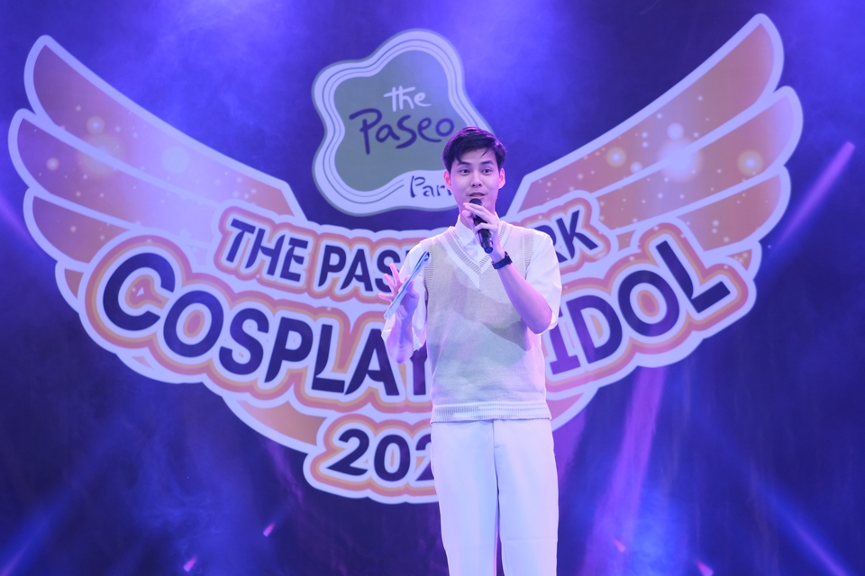 พิธีกรมืออาชีพ รับงานพิธีกร งานอีเว้นท์ จ้างพิธีกร