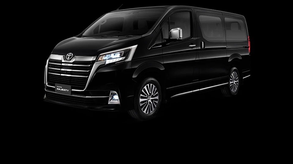 เช่ารถตู้โตโยต้ามาเจสตี้พร้อมคนขับแบบมืออาชีพ