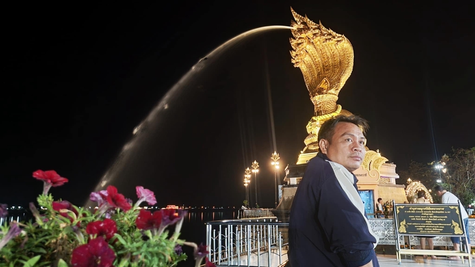 ไหว้พญานาคราชที่อำเภอเมืองนครพนม