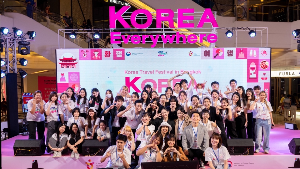 Project Manager และสคริปต์งานอีเว้นท์ขององค์การส่งเสริมการท่องเที่ยวเกาหลีโดยมีศิลปินซูโฮ exo