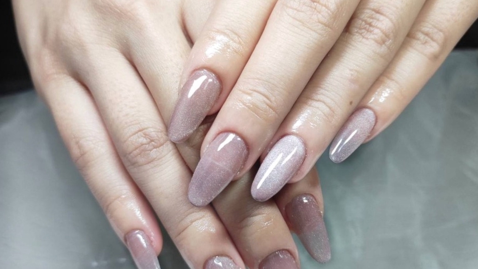 บริการทำเล็บที่บ้าน สีนู้ดสวยหรู รับทำเล็บถึงบ้าน