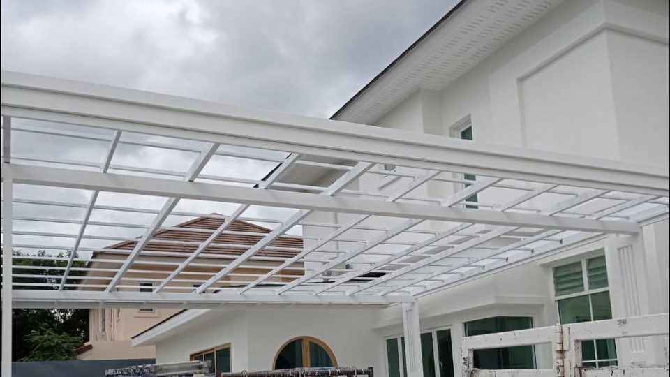 จำหน่ายหลังคา งานต่อเติมหลังคา กันสาด