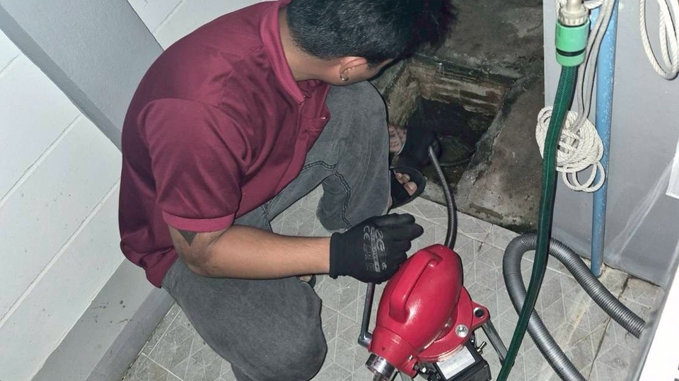 รับงาน ทะลวงท่อ ท่อตัน ระบายน้ําไม่ทัน
สิงห์ล้างจานตัน