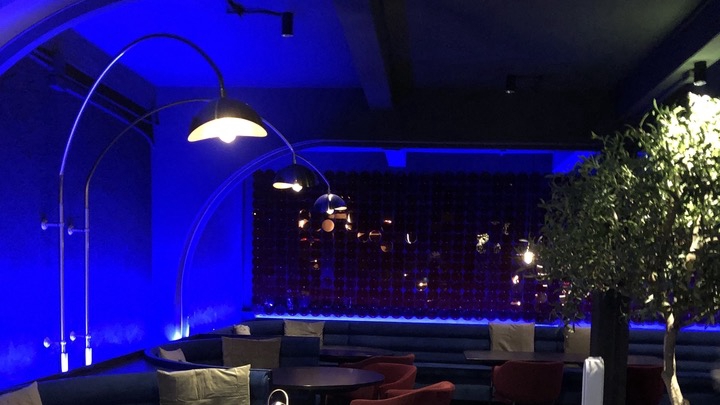 Bar and restaurant with Lighting design