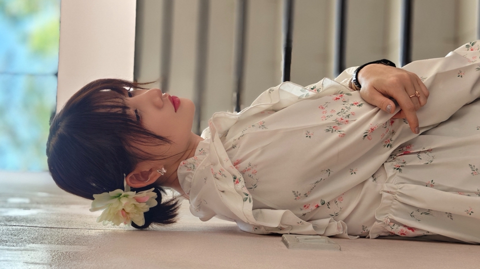 อารมณ์ความเศร้าเเละเหงาของเพื่อนสาว