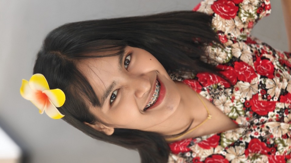 รอยยิ้มกับความมั่นใจ