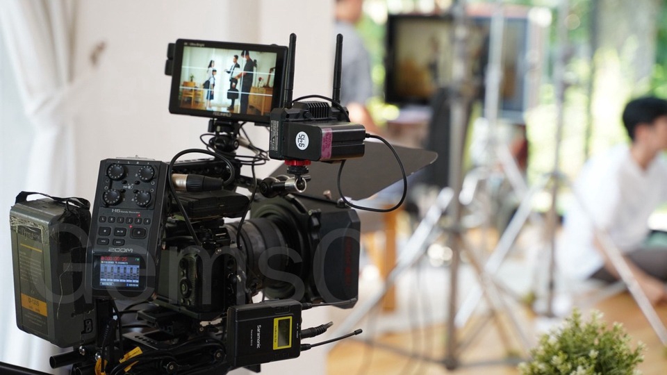 รับถ่ายงาน VIDEO,งานโฆษณาขนาดเล็ก, Event, ธุรกิจ, สัมภาษณ์, Interview, MV, shortfilm และอื่นๆ