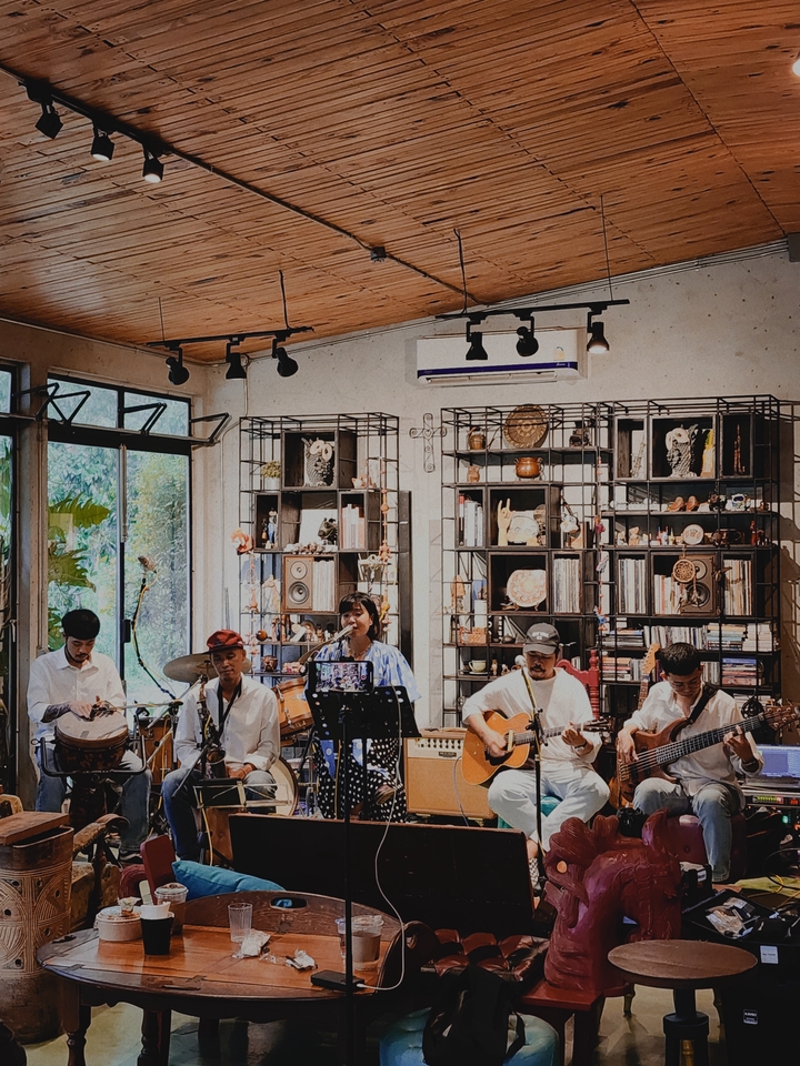 จ้างวงดนตรี วงดนตรีแจ๊ส ดนตรีสด งานเลี้ยง