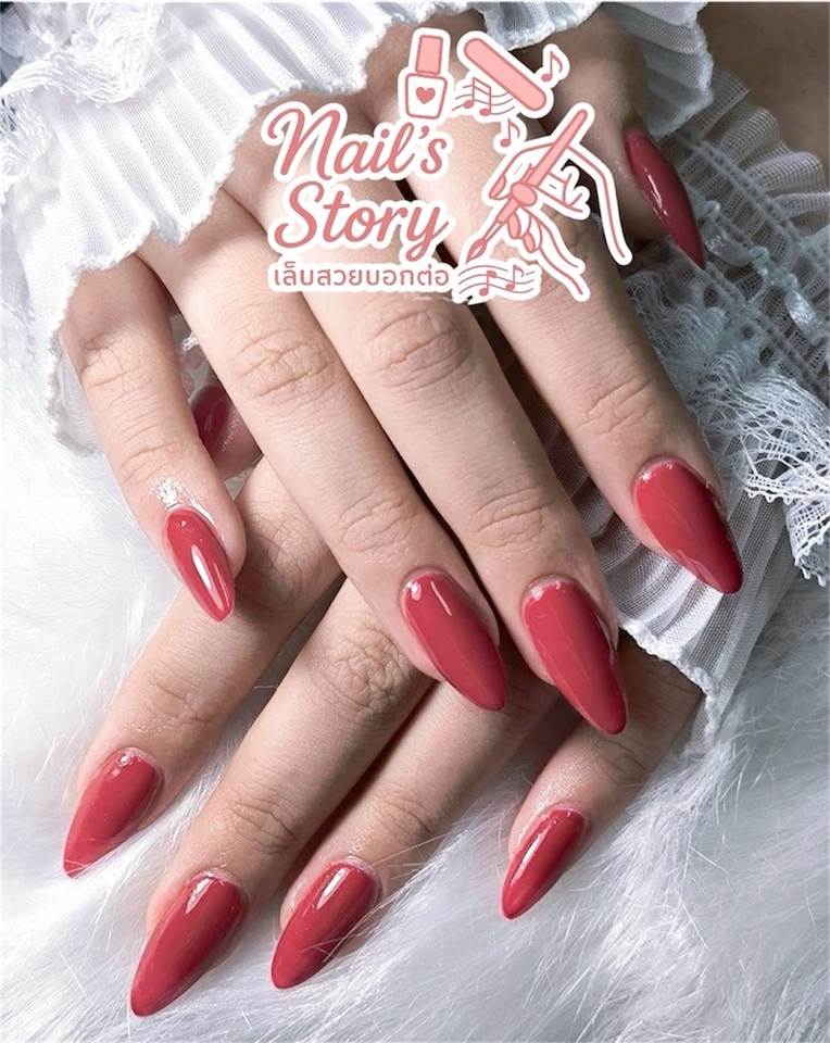 ทำเล็บที่บ้าน สวยๆ สีแดงก่ำ เล็บยาวทรงอัลมอนด์ ทำเล็บนอกสถานที่ สะดวกสบาย ช่างทำเล็บฟรีแลนซ์