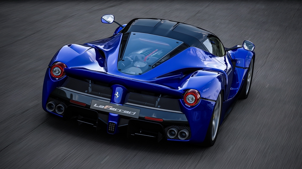 รับทำโมเดล3Dรถเฟอร์รารี่สีน้ำเงิน แบบpackshot