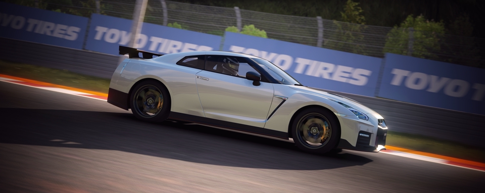 รับปั้นโมเดล3Dรถสปอร์ต Nissan GT-R ภาพคุณภาพสูง