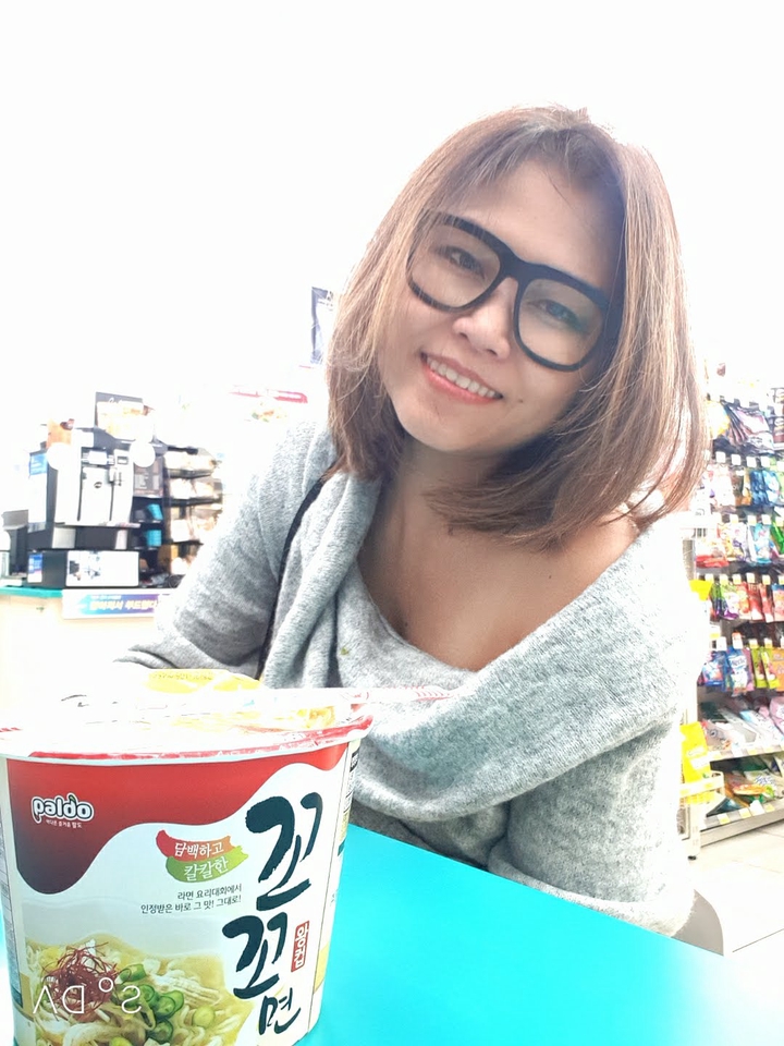 เพื่อนพาเที่ยว คนนำเที่ยว - ซังกุง 잉잉 เพื่อนเที่ยวเกาหลี🇰🇷🇰🇷 - 2