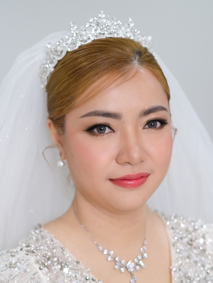 ช่างแต่งหน้าเจ้าสาว แต่งหน้ารับปริญญา สวยหวาน สไตล์เกาหลี