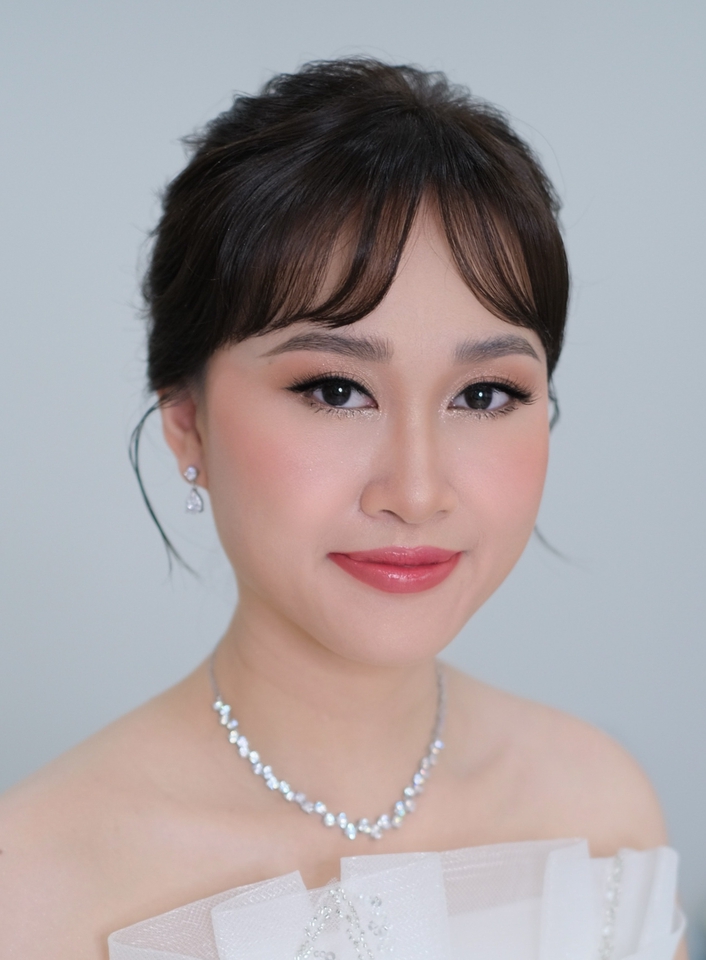 รับแต่งหน้าเจ้าสาว แต่งหน้าสไตล์เกาหลี ธรรมชาติสวยใส