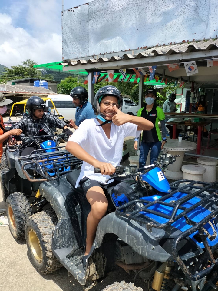 เช่ารถสนามบิน ภูเก็ต - ให้เช่ารถ พร้อมคนขับ ภูเก็ต,พังงา - 9