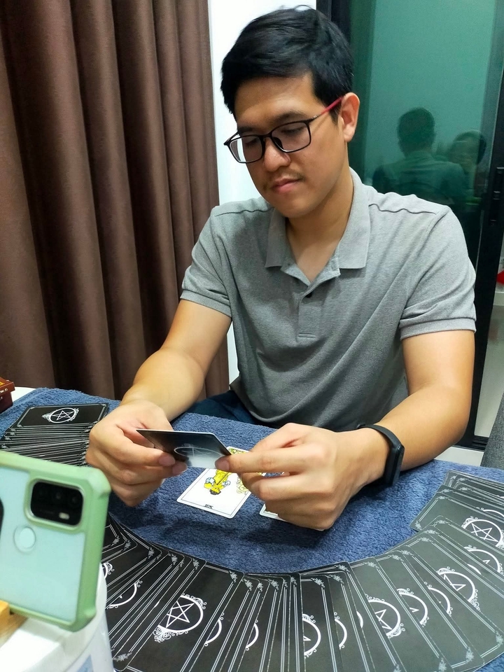 ดูดวงไพ่ทาโร่ ดูดวงความรัก แม่นๆ