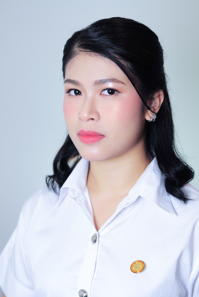 รับแต่งหน้ารับปริญญา แต่งหน้าสวยใส สไตล์เกาหลี