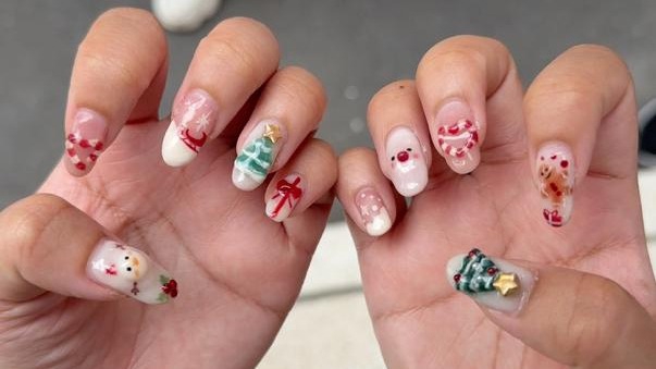 เล็บลายคริสมาส