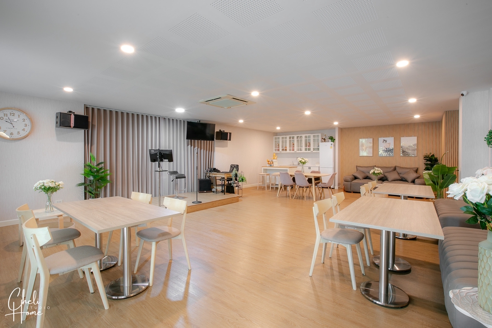 เช่าสตูดิโอถ่ายภาพ กรุงเทพ สตูดิโอให้เช่าขนาดใหญ่ พร้อมเฟอร์นิเจอร์