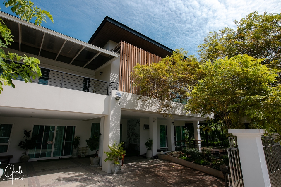 สตูดิโอให้เช่าถ่ายภาพและวีดีโอ กรุงเทพฯ พื้นที่กว้างขวาง เหมาะสำหรับไลฟ์สด