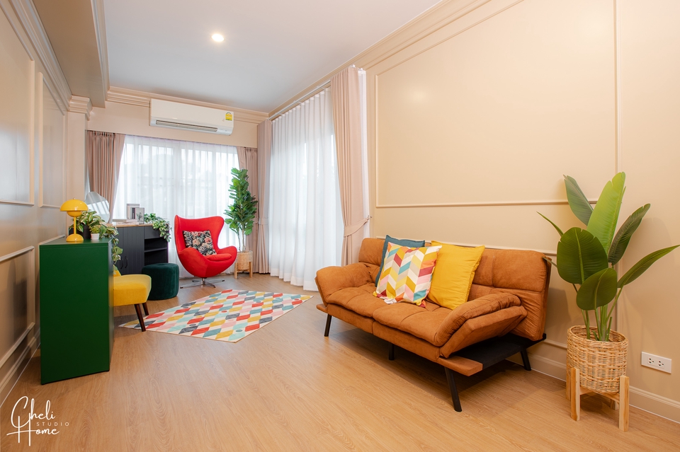 สตูดิโอถ่ายภาพให้เช่าตกแต่งสวยพร้อมเฟอร์นิเจอร์ครบครัน เหมาะสำหรับถ่ายวีดีโอและภาพนิ่ง